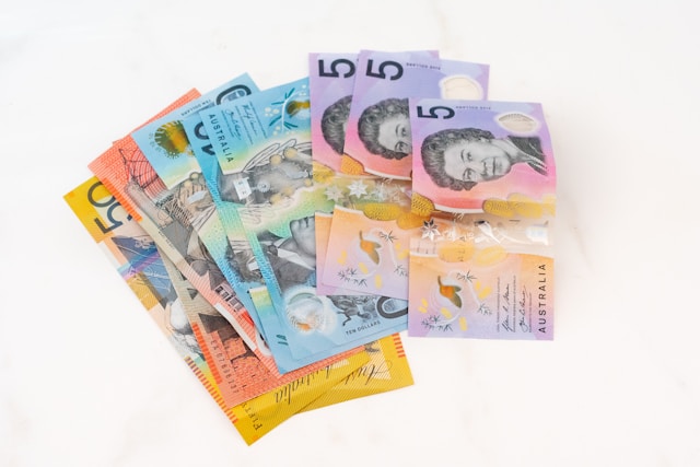 australian cash